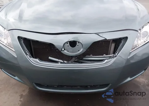 2009 Toyota Camry Le z USA, uszkodzony, nr VIN 4T1BE46K29U850580